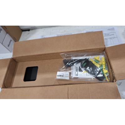 Qt X 800 - Clearance Product