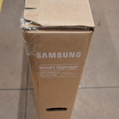 55" QM55C Commercial Display Clearance