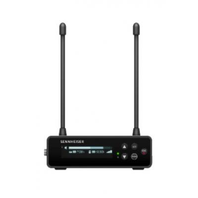 Portable Digital UHF Receiver