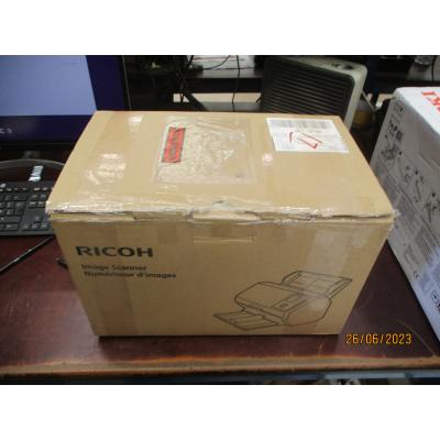 Ricoh FI-8170  Document Scanner - Box Damage